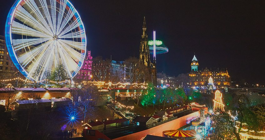 El Mercado De Navidad De Edimburgo, En Reino Unido