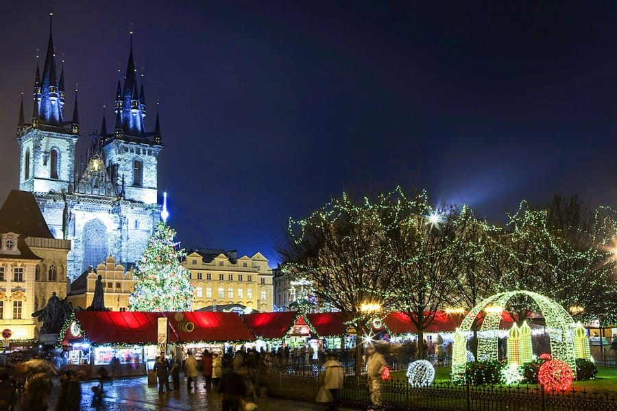 El Mercado De Navidad De Praga, En La Republica Checa