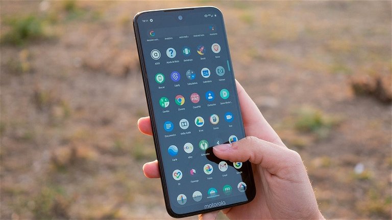 El motivo por el que deberías tener tu Android con la pantalla hacia abajo