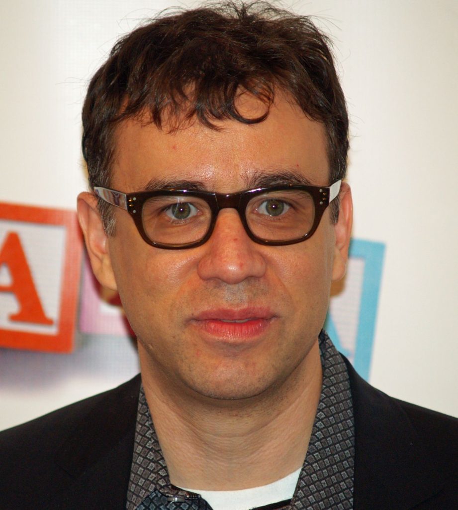 Fred Armisen Como El Tío Fester 