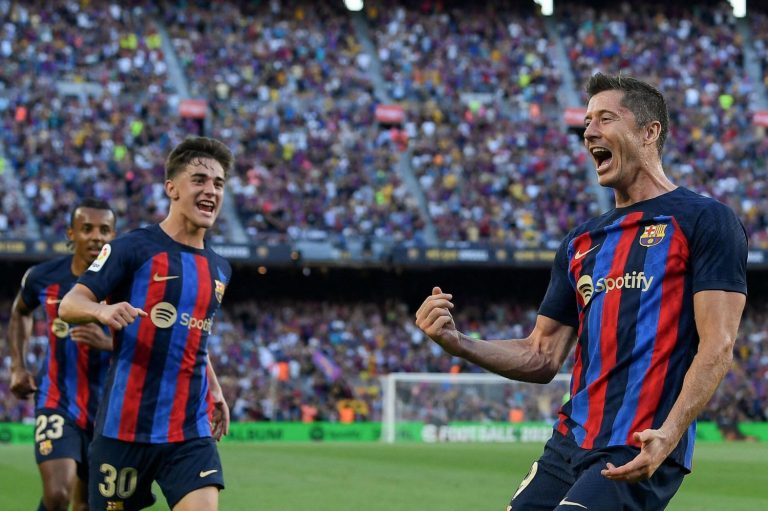 Los ocho nombres que tienen Laporta y Xavi Hernández para el Barcelona