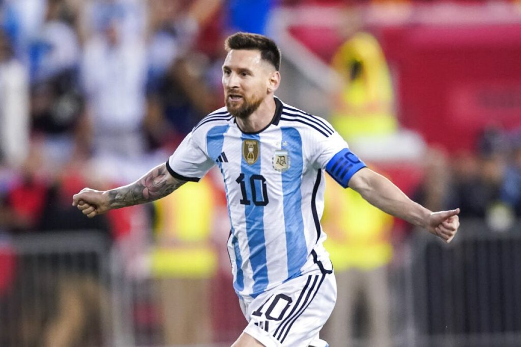 Messi Se Muestra Feliz Por Los Resultados