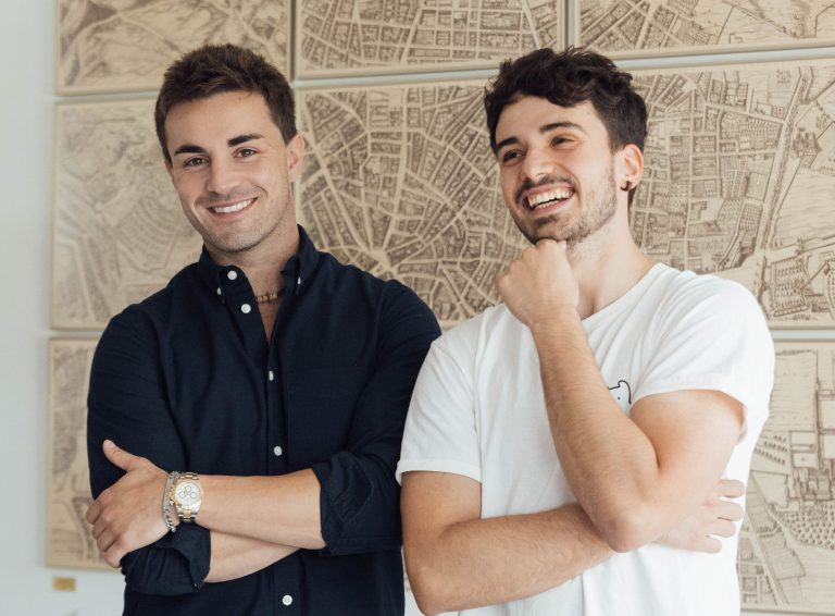 De jóvenes emprendedores a inversores de startups y fundadores de un revolucionario videojuego