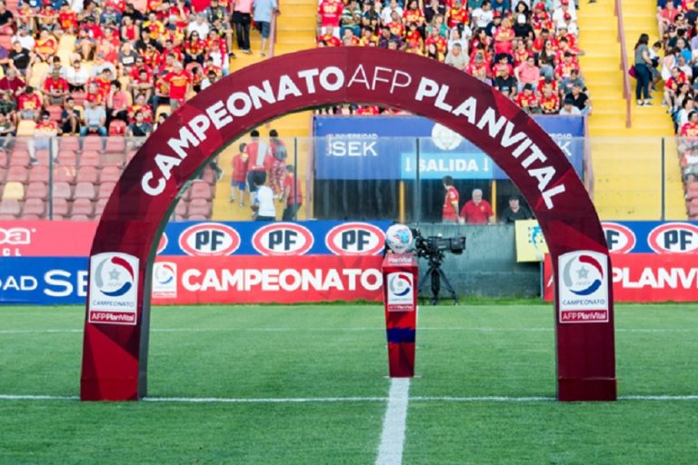 <strong>La Primera División de Chile calienta motores con importantes cambios en los banquillos</strong>