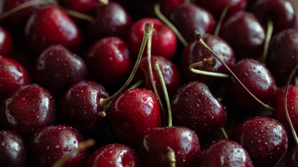 ¿Quién Cultiva Realmente Las Cerezas De Mercadona?