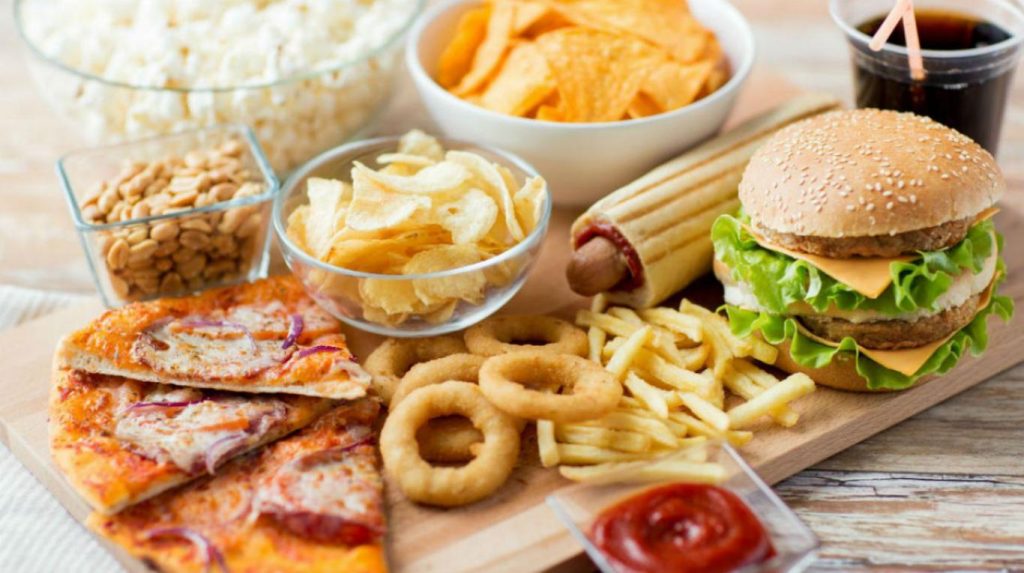 Comida Chatarra: Es Necesario Tener En Cuenta Otros Factores
