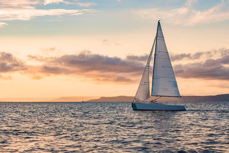 Navega y comparte ofrece bonos para regalar experiencias en el mar