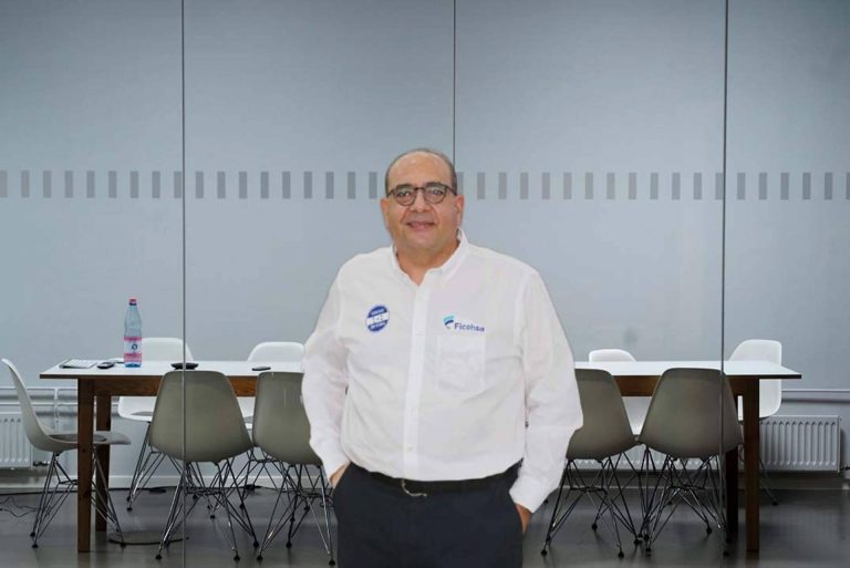 Ficohsa y Camilo Atala Faraj lanzan la campaña ‘Pasión por ayudar’