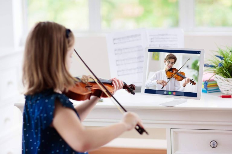 Asistir a clases de violín online adaptadas a los gustos y nivel del estudiante, de la mano de Erizo