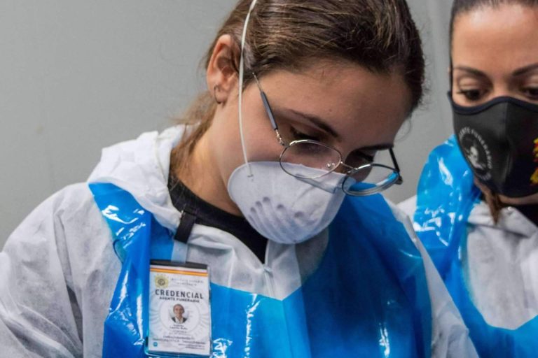 ¿Qué diferencias existen entre la tanatoestética y la tanatopraxia?, por el Instituto Español Funerario