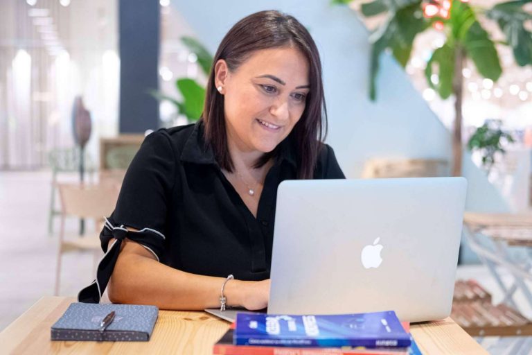 Conchi Sancar ayuda a readaptar las asesorías de empresas a las nuevas tecnologías