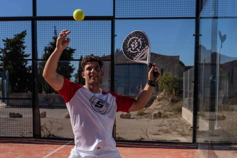 SHOOTER permite probar gratis una pala de pádel profesional