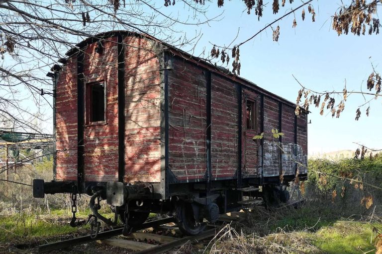 La Fundación del Patrimonio Ferroviario preserva un histórico furgón de ferrocarril