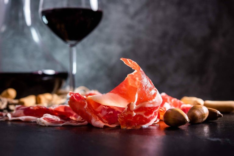 Recomendaciones para elegir un jamón ibérico para Navidad