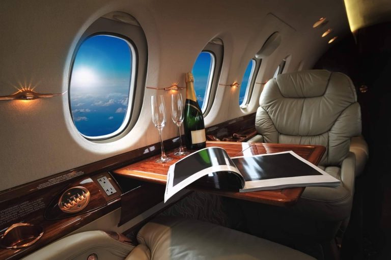 Viajar con todo tipo de lujos con los vuelos privados que ofrece ISB-Airbroker