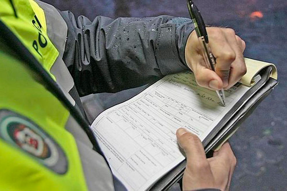 Persona Que Recibe La Multa Del Dgt