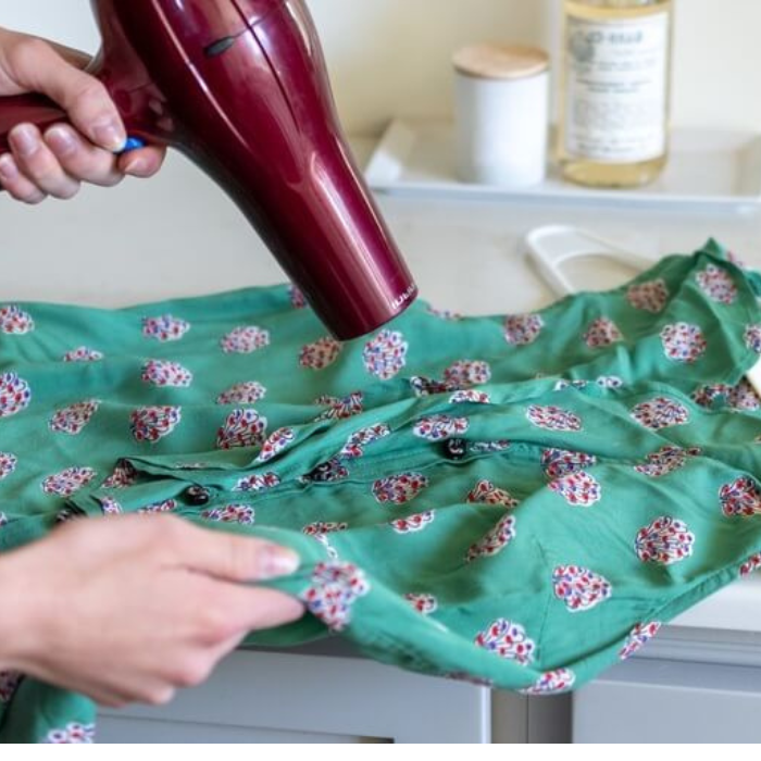 Trucos Para Secar La Ropa Dentro De Casa Sin Humedad Ni Malos Olores 8 Secar La Ropa Con Un Secador