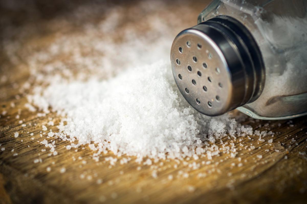 Hábitos Alimenticios Que Destrozan Tu Piel A Diario 7 Sal