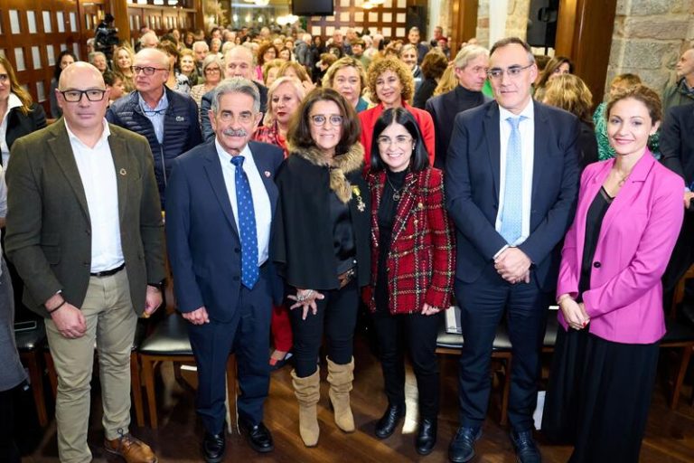 El Ministerio de Sanidad reconoce a la enfermera cántabra Aurora Aguilar como «referente» de la sanidad rural