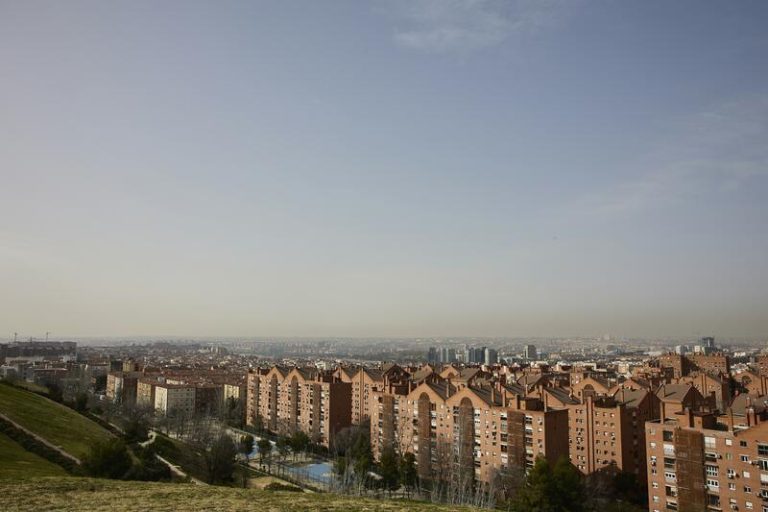 Ecologistas critica el «triunfalismo» de Almeida en contaminación al empeorar niveles de partículas y ozono en 2022