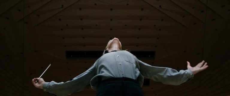 ‘Tár’, ‘La ballena’ y la española ‘Lobo feroz’ llegan a los cines españoles