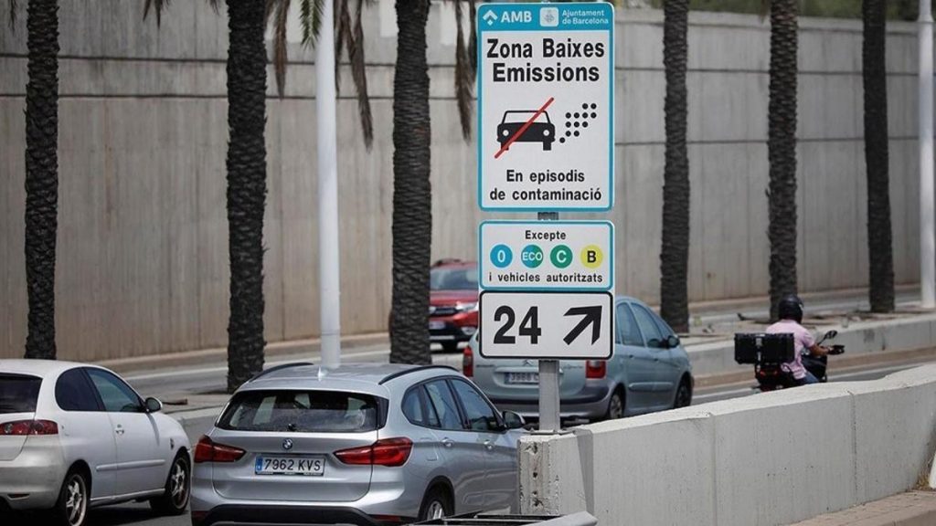 200 Euros: La Nueva Multa De La Dgt En La Que Caerán Muchos