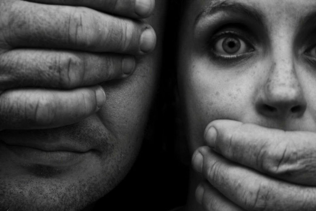 Algunas Consecuencias De La Dependencia Emocional