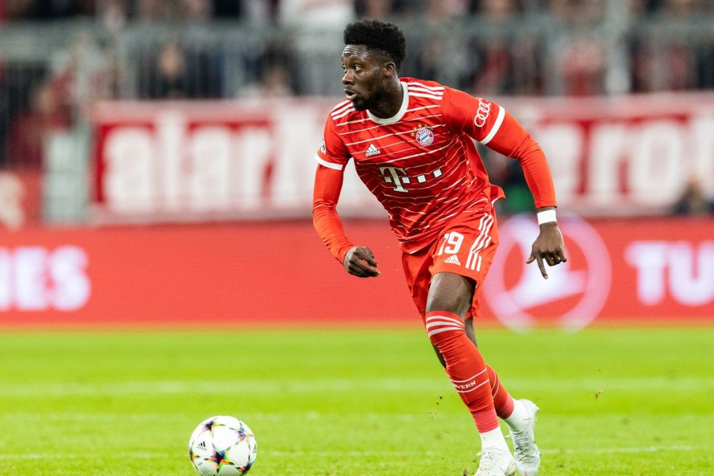 Alphonso Davies Florentino Pérez