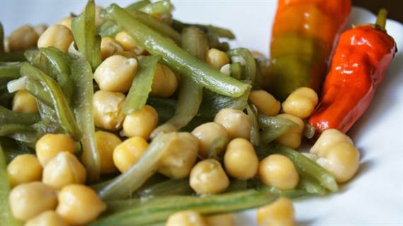 Borraja Con Garbanzos Más Fácil Y Rápido Que El Potaje, E Igual De Rico