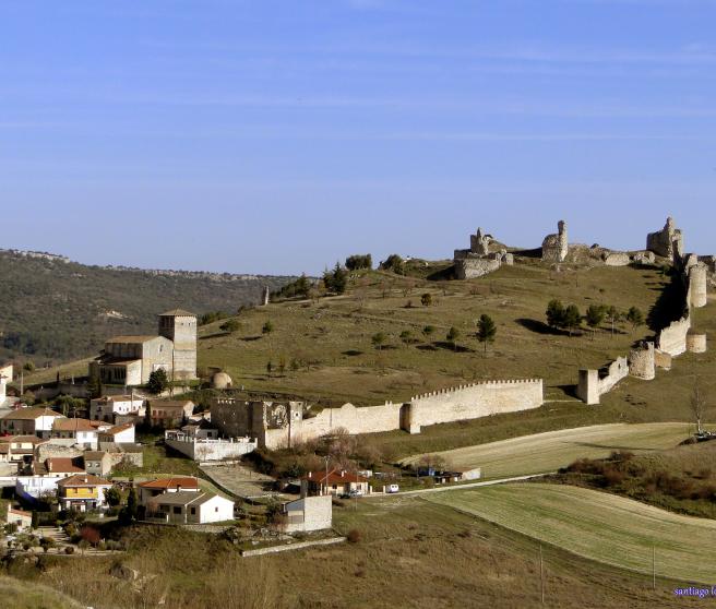 En Segovia, El Castillo De Fuentidueña