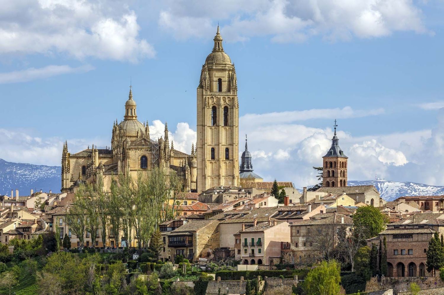 Ciudades De España Que Debes Visitar: Segovia
