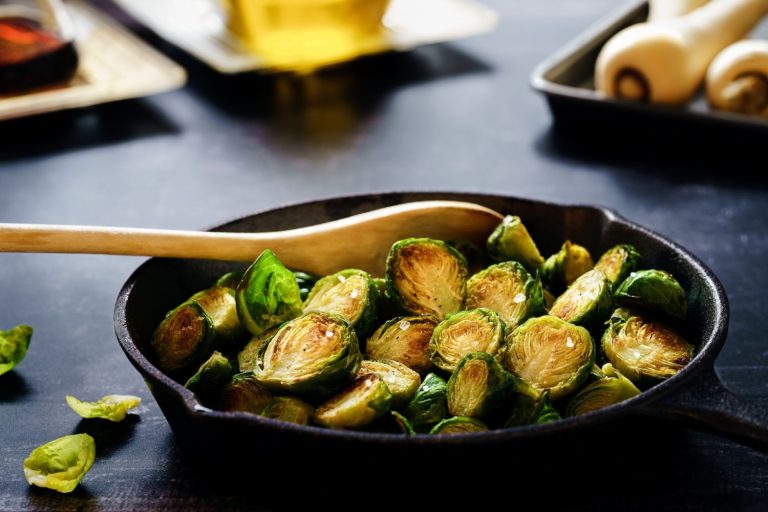 Coles de Bruselas: el ingrediente que usa Arguiñano para que queden irresistibles