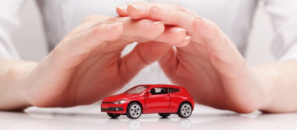 Dgt: Los Elementos Imprescindibles Que Debes Llevar En El Coche Si No Quieres Una Multa