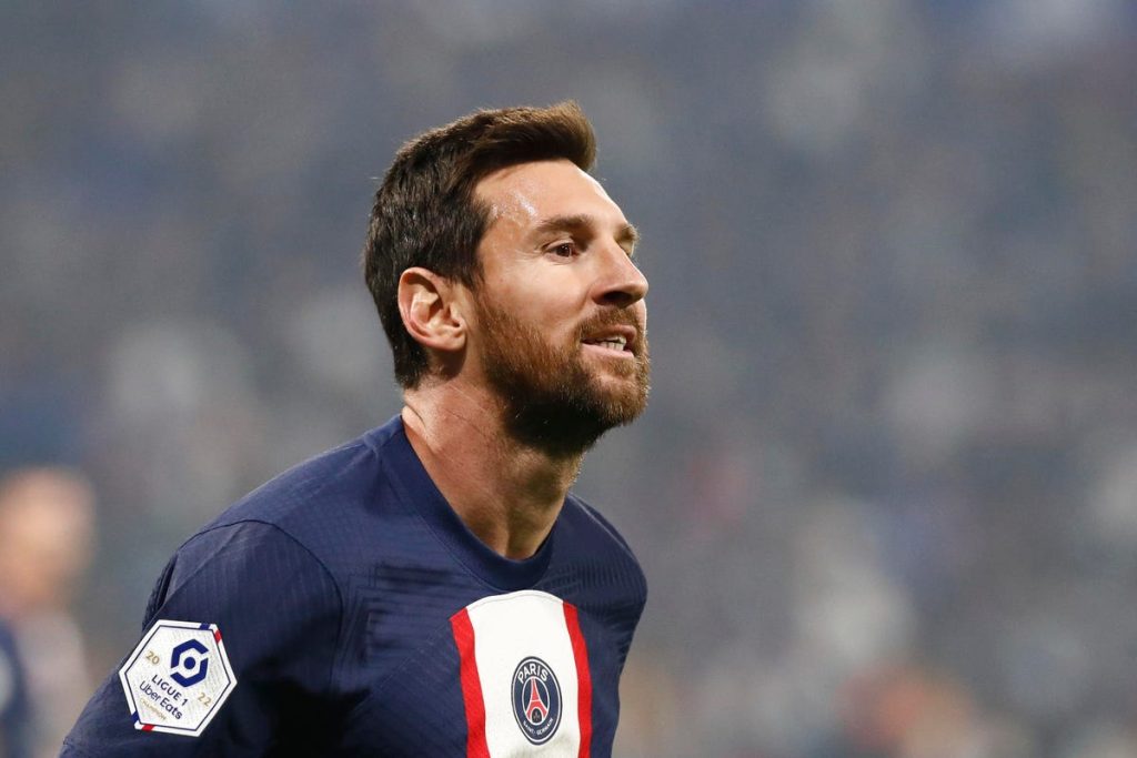 ¿Cuánto Dinero Le Darían A Messi?