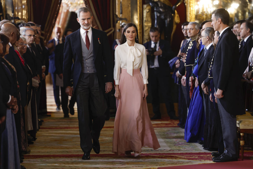 El Look Más Conservador De Letizia Que Ha Incendiado Las Redes