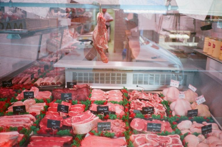 Estos son los supermercados con peor carne, según la OCU