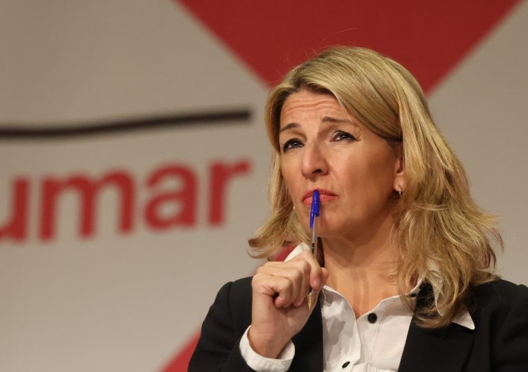 Yolanda Díaz se marca un «Tezanos» con los datos del paro