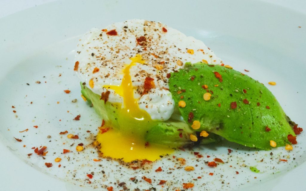 Huevos Poché El Sencillo Truco Para Que Queden Perfectos