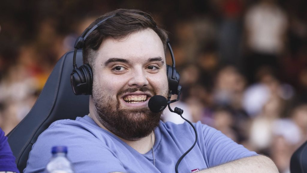 Ibai Llanos Se Moja Sobre Enigma
