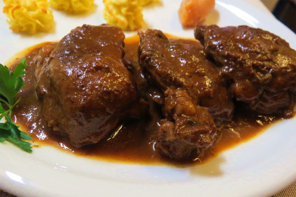 Ingredientes Para Preparar La Receta De Carrilleras De Cerdo