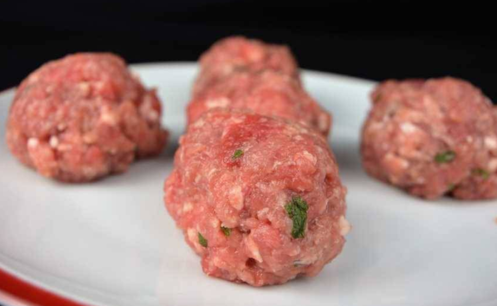 La Receta De Albóndigas, Fuente De Hierro, Proteínas Y Vitaminas