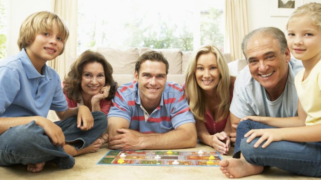 Los Juegos De Mesa, Los Grandes Protagonistas De Las Reuniones Familiares