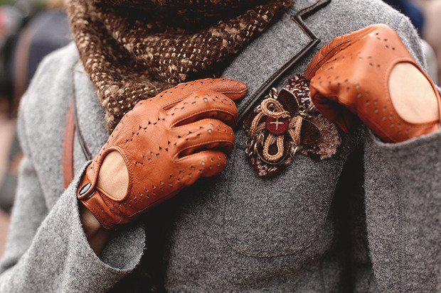 Guantes para conducir: te contamos porqué usarlos y los must have