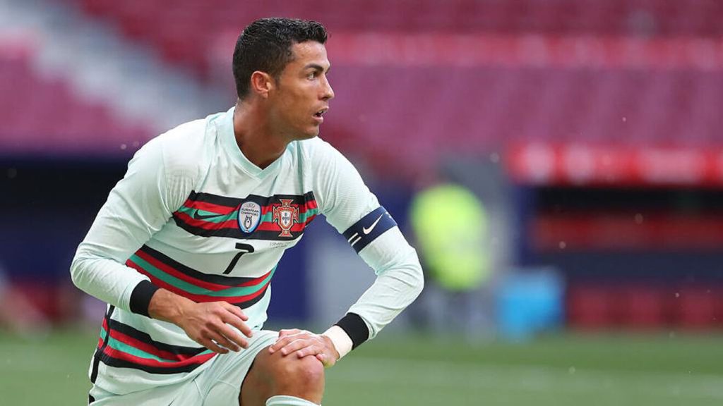 Los Portugueses Tientan A Un Entrenador Español