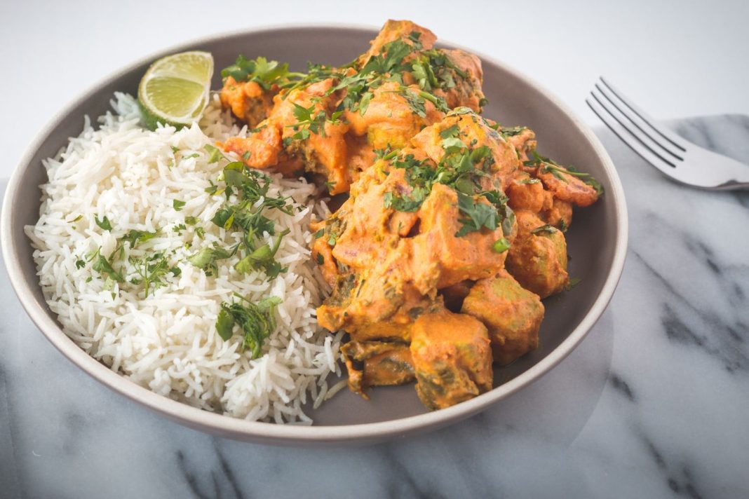 Pollo al curry el ingrediente secreto para que quede irresistible
