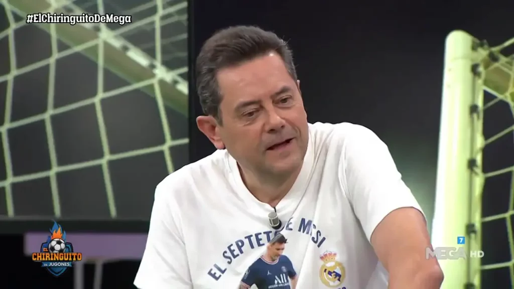 También Tiene Que Lidiar Con Su Pareja, Que Es De Otro Club 