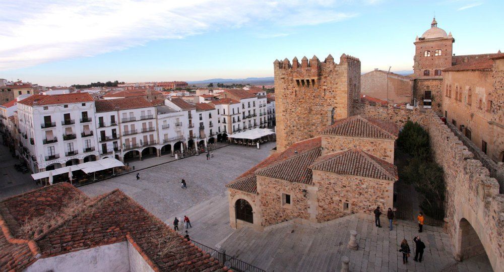 Ciudades De España Que Debes Visitar: Cáceres