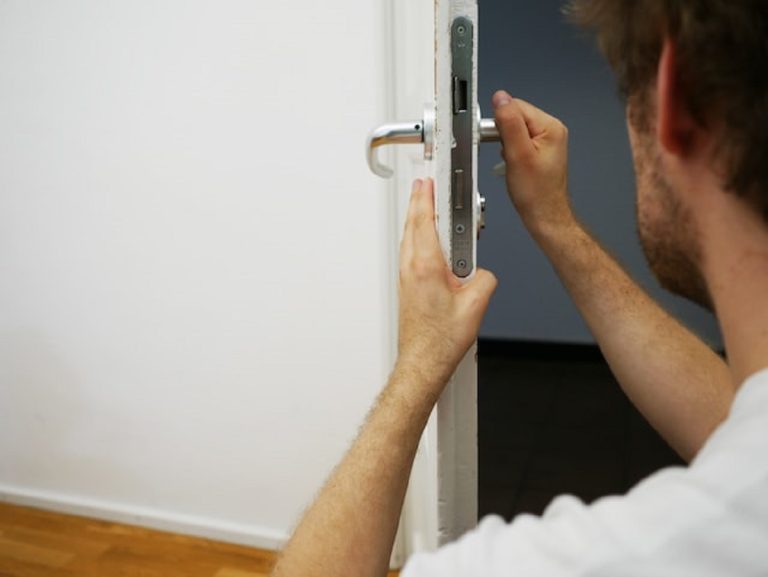 ¿Cómo elegir el mejor cerrajero para tu negocio o vivienda?