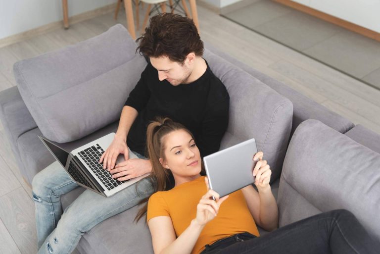 Actelser ayuda a conseguir internet rápido y fiable en toda la casa cuando no llega bien el wifi