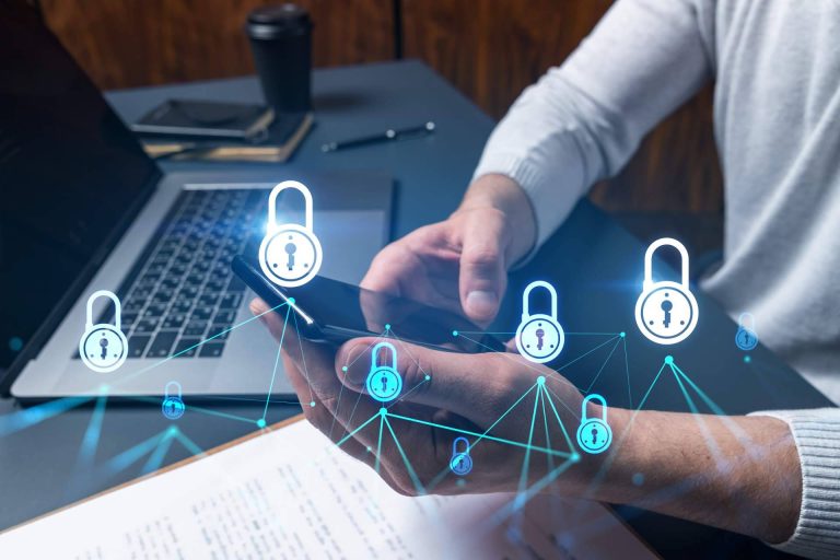 La formación en ciberseguridad ofrece una salida en el mercado laboral con muchas ventajas